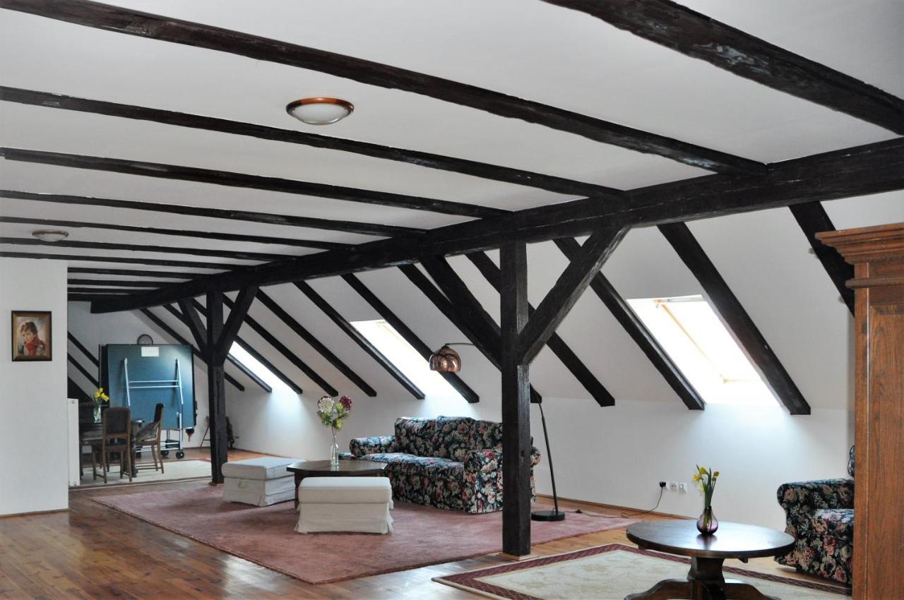 Folwark Goscino-Dwor Bed & Breakfast Bagian luar foto